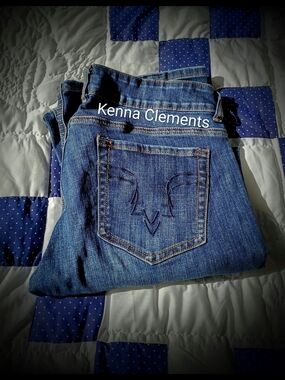 Stetson Women’s Boot Cut Jeans in Medium Blue Denim